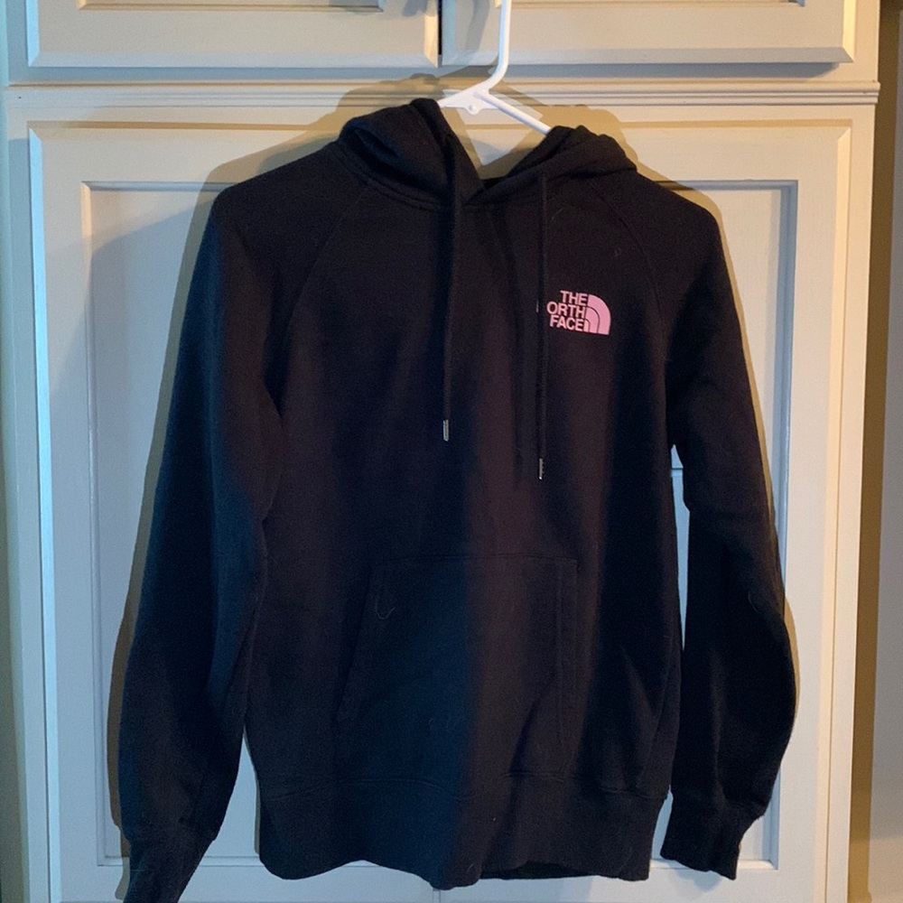 Women’s North face hoodie